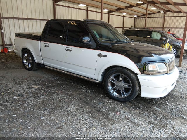 Продажа на аукционе авто 2002 Ford F-150 Lariat, vin: 1FTRW07332KD06297, номер лота: 45725915
