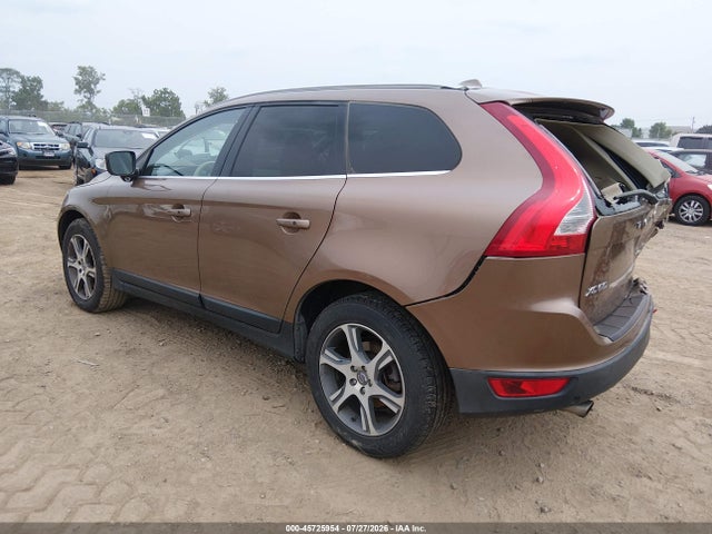 Продаж на аукціоні авто 2012 Volvo Xc60 T6, vin: YV4902DZ9C2312934, номер лоту: 45725954