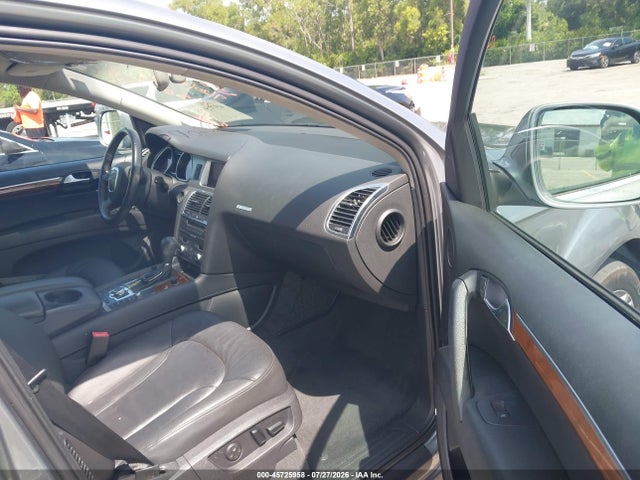 45725958 :رقم المزاد ، WA1AY74L89D005067 vin ، 2009 Audi Q7 3.6 5 Passenger/3.6 Premium مزاد بيع