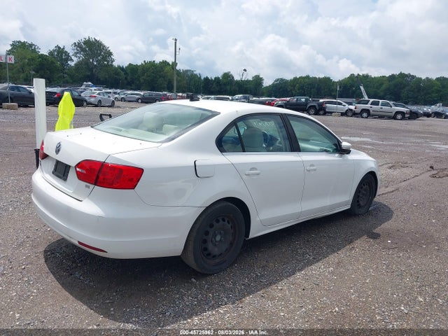Продаж на аукціоні авто 2014 Volkswagen Jetta 1.8t Se, vin: 3VWD17AJ0EM382241, номер лоту: 45725962