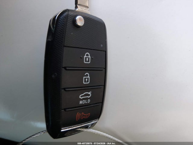 KIA Optima Lx 2018 5XXGT4L36JG259417 Image 11
