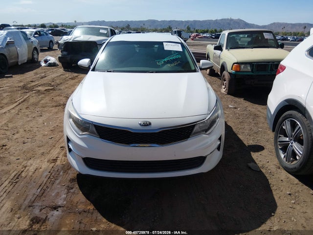 KIA Optima Lx 2018 5XXGT4L36JG259417 Image 12