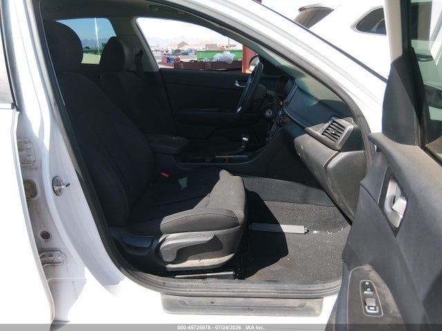 KIA Optima Lx 2018 5XXGT4L36JG259417 Image 5