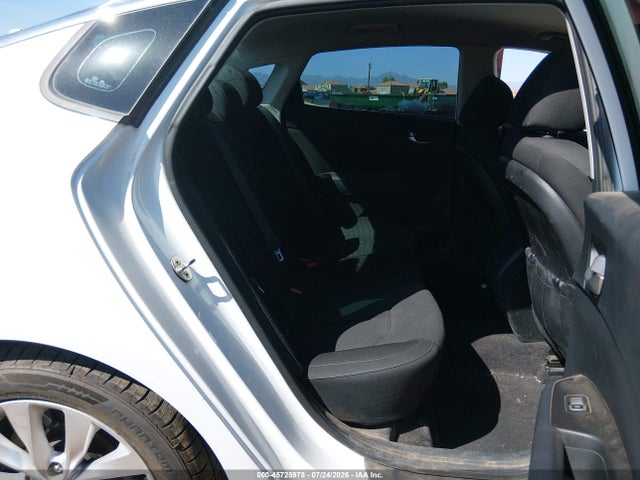 KIA Optima Lx 2018 5XXGT4L36JG259417 Image 8