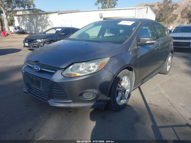 Ford FOCUS SE 2014 1FADP3K24EL230150 Image 2