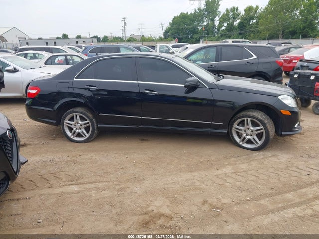 2011 Mercedes-benz E 550 4matic მანქანა იყიდება აუქციონზე, vin: WDDHF9AB2BA501156, აუქციონის ნომერი: 45726168