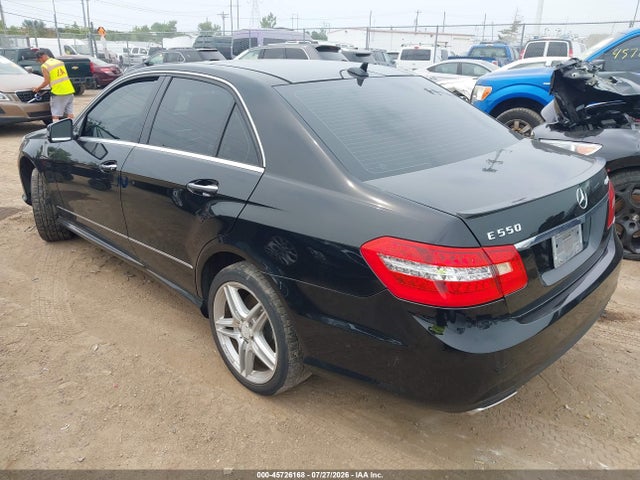 2011 Mercedes-benz E 550 4matic მანქანა იყიდება აუქციონზე, vin: WDDHF9AB2BA501156, აუქციონის ნომერი: 45726168