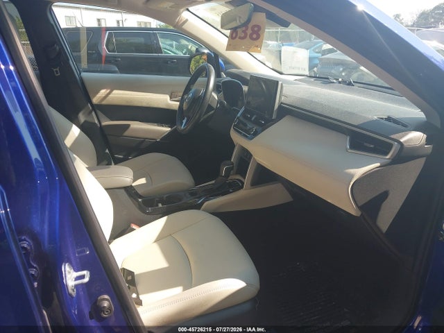 2024 Toyota Corolla Cross Xle მანქანა იყიდება აუქციონზე, vin: 7MUDAABGXRV105269, აუქციონის ნომერი: 45726215