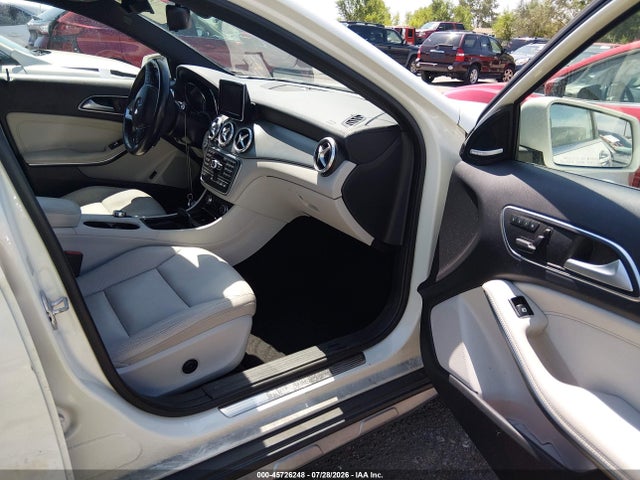Aukcja sprzedaży 2015 Mercedes-benz Gla 250 4matic, vin: WDCTG4GB5FJ092856, numer aukcji: 45726248