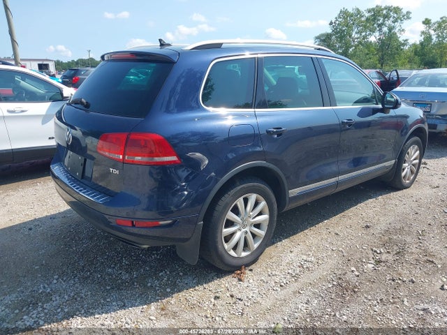 Продаж на аукціоні авто 2012 Volkswagen Touareg Tdi Sport, vin: WVGFK9BP9CD000543, номер лоту: 45726263