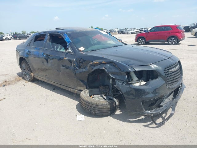 Aukcja sprzedaży 2013 Chrysler 300c John Varvatos Limited Edition, vin: 2C3CCADT1DH727667, numer aukcji: 45726269