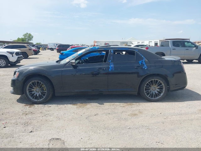 Продажа на аукционе авто 2013 Chrysler 300c John Varvatos Limited Edition, vin: 2C3CCADT1DH727667, номер лота: 45726269