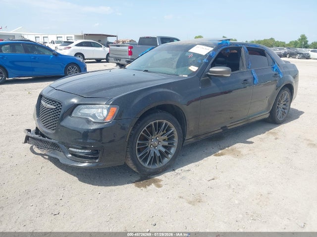 Продажа на аукционе авто 2013 Chrysler 300c John Varvatos Limited Edition, vin: 2C3CCADT1DH727667, номер лота: 45726269