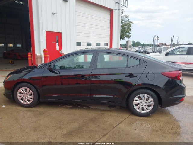 Продаж на аукціоні авто 2020 Hyundai Elantra Se, vin: 5NPD74LF8LH607002, номер лоту: 45726285