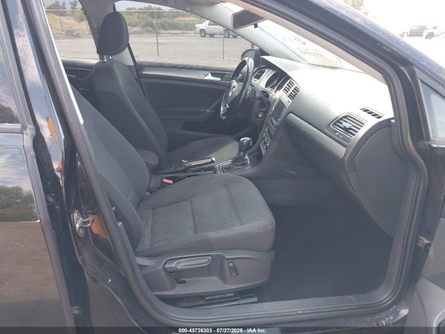 3VWC17AU7HM501719 Volkswagen Golf Sportwagen Tsi S