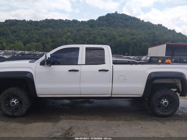 2015 Gmc Sierra 2500hd Available Wifi მანქანა იყიდება აუქციონზე, vin: 1GT22XEGXFZ556967, აუქციონის ნომერი: 45726317