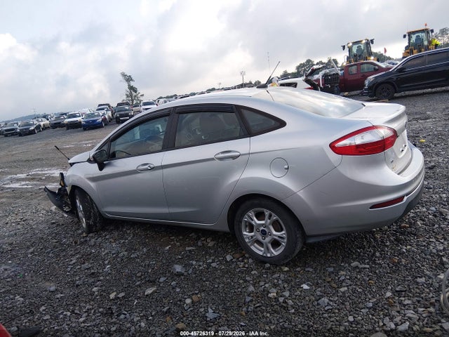 2015 Ford Fiesta Se მანქანა იყიდება აუქციონზე, vin: 3FADP4BJ8FM152985, აუქციონის ნომერი: 45726319