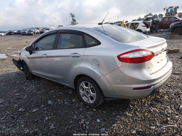 2015 Ford Fiesta Se მანქანა იყიდება აუქციონზე, vin: 3FADP4BJ8FM152985, აუქციონის ნომერი: 45726319