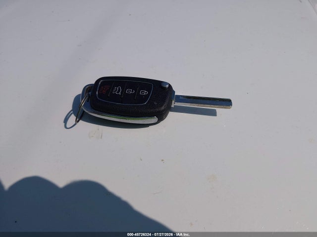 2017 Hyundai Santa Fe Se მანქანა იყიდება აუქციონზე, vin: KM8SMDHF5HU189872, აუქციონის ნომერი: 45726324