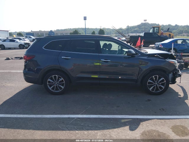 2017 Hyundai Santa Fe Se მანქანა იყიდება აუქციონზე, vin: KM8SMDHF5HU189872, აუქციონის ნომერი: 45726324