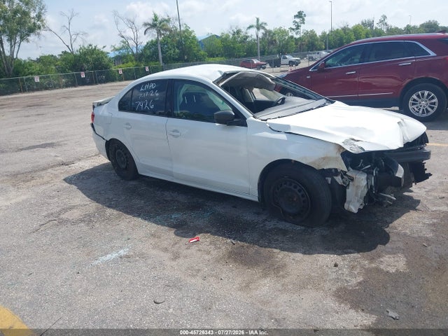 Продаж на аукціоні авто 2015 Volkswagen Jetta 2.0l S, vin: 3VW2K7AJ4FM327426, номер лоту: 45726343