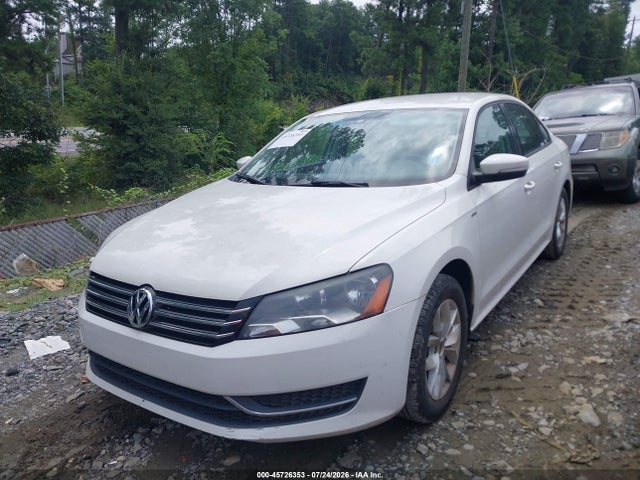 Продаж на аукціоні авто 2015 Volkswagen Passat 1.8t Wolfsburg Edition, vin: 1VWAT7A36FC004085, номер лоту: 45726353
