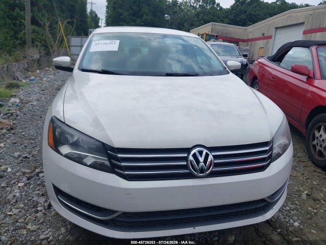 Продаж на аукціоні авто 2015 Volkswagen Passat 1.8t Wolfsburg Edition, vin: 1VWAT7A36FC004085, номер лоту: 45726353