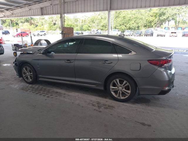 2018 Hyundai Sonata Sport მანქანა იყიდება აუქციონზე, vin: 5NPE34AF8JH680564, აუქციონის ნომერი: 45726357