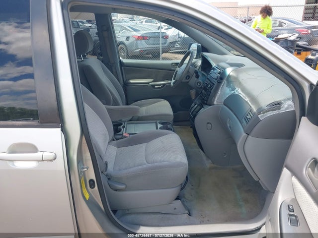 2008 Toyota Sienna Le მანქანა იყიდება აუქციონზე, vin: 5TDZK23C48S207308, აუქციონის ნომერი: 45726467