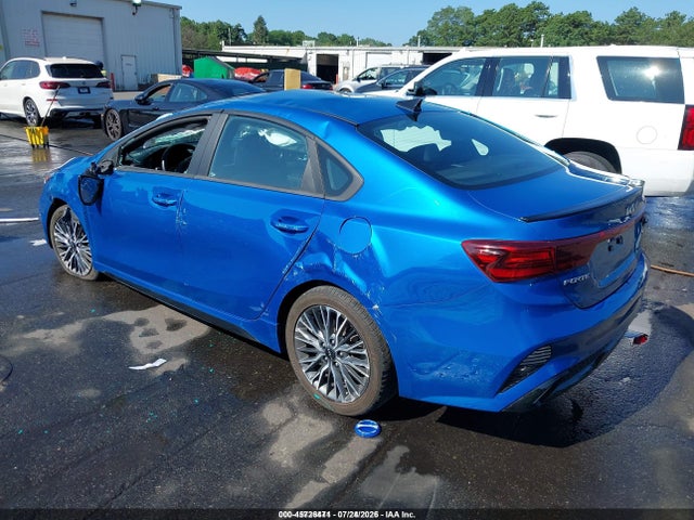2022 Kia Forte Gt-line მანქანა იყიდება აუქციონზე, vin: 3KPF54AD7NE469086, აუქციონის ნომერი: 45726471