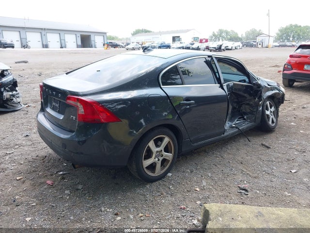 2012 Volvo S60 T5/t5 W/moonroof მანქანა იყიდება აუქციონზე, vin: YV1622FS4C2140807, აუქციონის ნომერი: 45726509