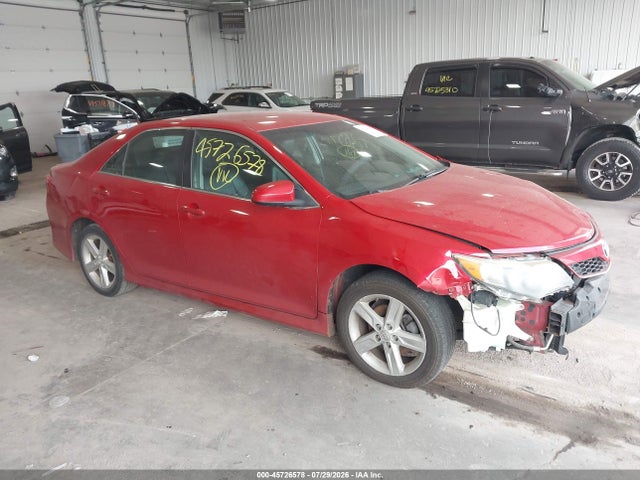 Aukcja sprzedaży 2014 Toyota Camry Se, vin: 4T1BF1FK1EU815745, numer aukcji: 45726578