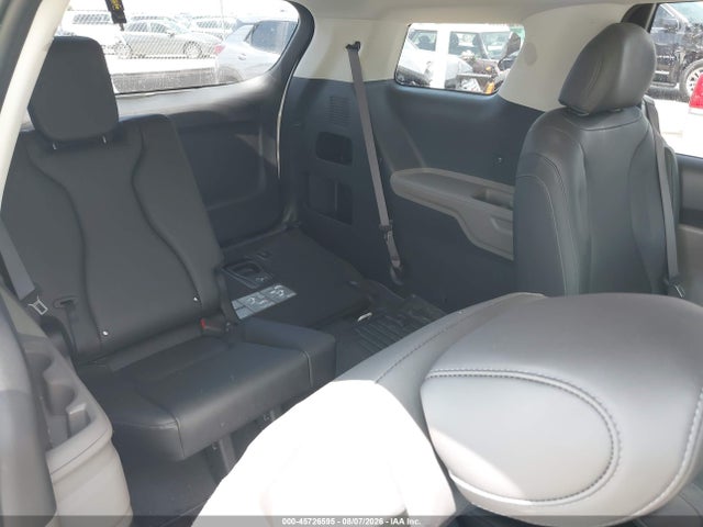 KIA Carnival Mpv Lxs 2025 KNDNB5K37S6547979 Image 8