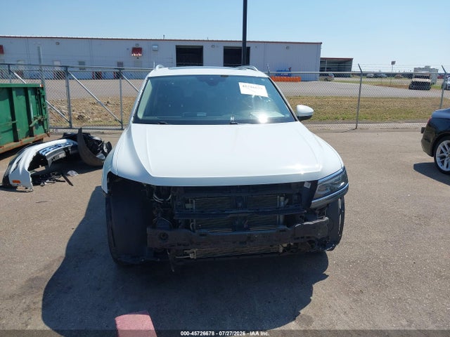 2018 Volkswagen Tiguan 2.0t Sel Premium მანქანა იყიდება აუქციონზე, vin: 3VV4B7AX8JM118653, აუქციონის ნომერი: 45726678