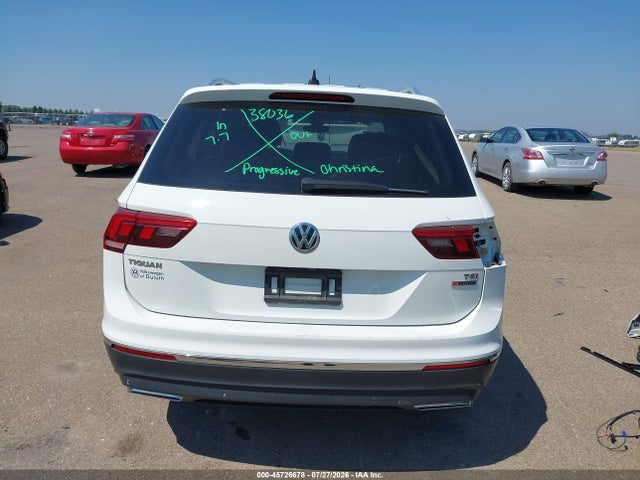 2018 Volkswagen Tiguan 2.0t Sel Premium მანქანა იყიდება აუქციონზე, vin: 3VV4B7AX8JM118653, აუქციონის ნომერი: 45726678
