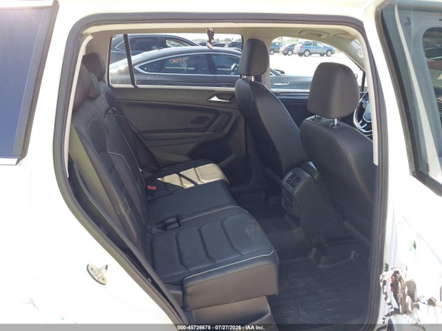 2018 Volkswagen Tiguan 2.0t Sel Premium მანქანა იყიდება აუქციონზე, vin: 3VV4B7AX8JM118653, აუქციონის ნომერი: 45726678