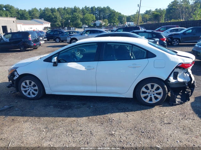 2022 Toyota Corolla Le მანქანა იყიდება აუქციონზე, vin: 5YFEPMAE6NP372703, აუქციონის ნომერი: 45726711