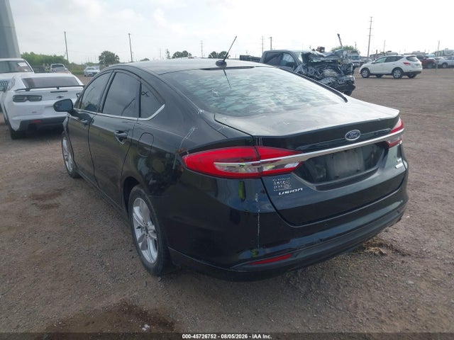 45726752 :رقم المزاد ، 3FA6P0HD7JR267236 vin ، 2018 Ford Fusion Se مزاد بيع