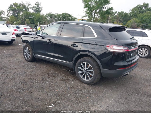 Продажа на аукционе авто 2022 Lincoln Nautilus Standard, vin: 2LMPJ8J94NBL18748, номер лота: 45726763