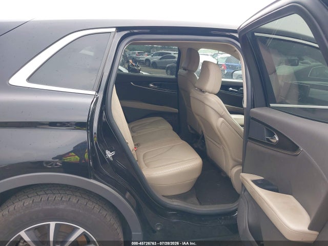 Продажа на аукционе авто 2022 Lincoln Nautilus Standard, vin: 2LMPJ8J94NBL18748, номер лота: 45726763