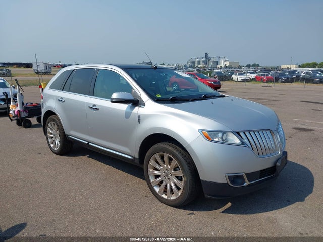 45726780 :رقم المزاد ، 2LMDJ8JK5FBL20760 vin ، 2015 Lincoln Mkx مزاد بيع