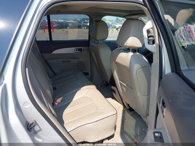 45726780 :رقم المزاد ، 2LMDJ8JK5FBL20760 vin ، 2015 Lincoln Mkx مزاد بيع