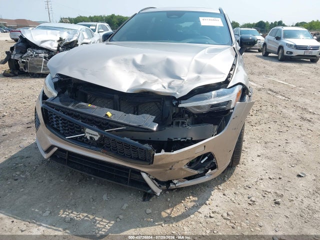 Продаж на аукціоні авто 2025 Volvo Xc60 B5 Ultra, vin: YV4M12RM6S1189117, номер лоту: 45726804