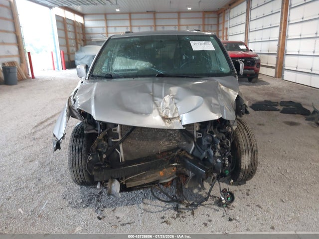 45726806 :رقم المزاد ، 2C4RC1BG0ER437881 vin ، 2014 Chrysler Town & Country Touring مزاد بيع