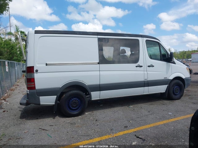 2012 Mercedes-benz Sprinter 2500 Normal Roof მანქანა იყიდება აუქციონზე, vin: WD3PE7CC0C5653153, აუქციონის ნომერი: 45726816