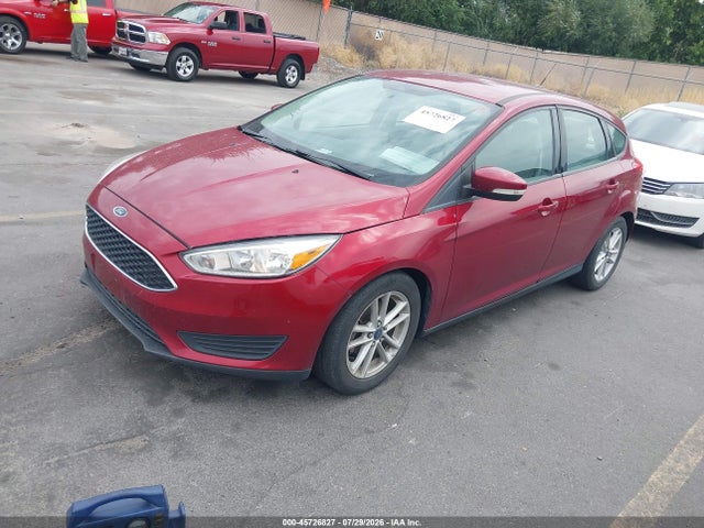 Ford FOCUS SE 2015 1FADP3K24FL318729 Image 2