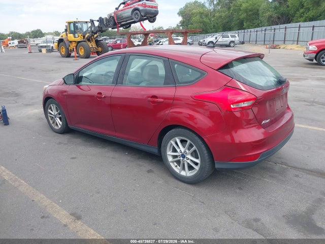 Ford FOCUS SE 2015 1FADP3K24FL318729 Image 3