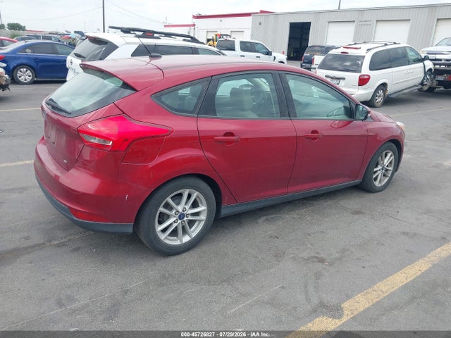 Ford FOCUS SE 2015 1FADP3K24FL318729 Image 4