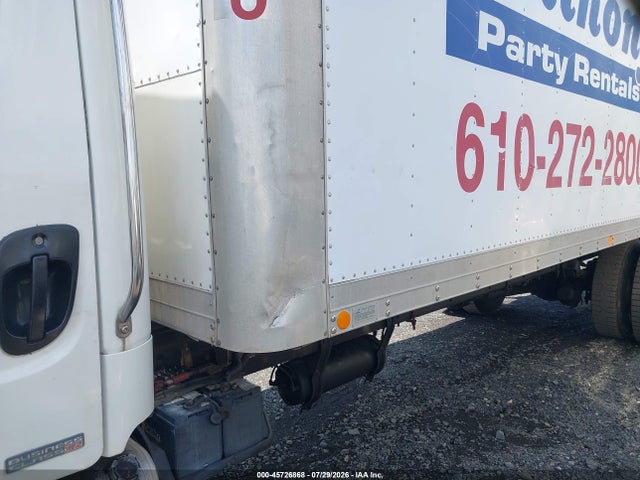 Продажа на аукционе авто 2005 Freightliner M2 106 Medium Duty, vin: 1FVACWDC75HU86242, номер лота: 45726868