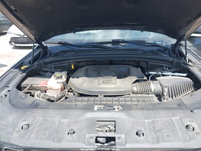 45726877 :رقم المزاد ، 1C4RJGDG4N8631024 vin ، 2022 Jeep Grand Cherokee Overland 4x2 مزاد بيع